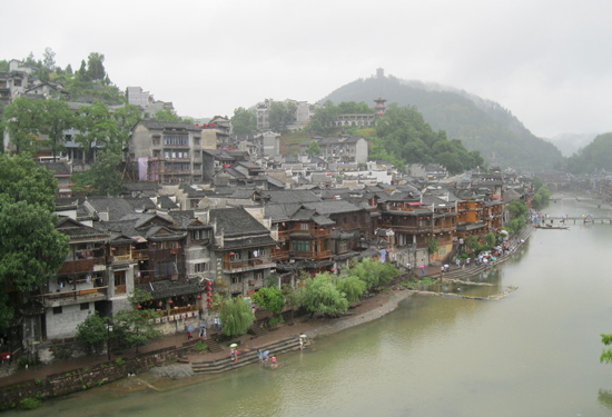 張家界、袁家界、天子山、鳳凰古城三晚三日游